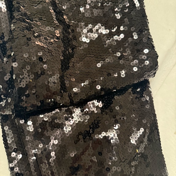 Good American Black Sequin Party Pant - Picture 12 of 12